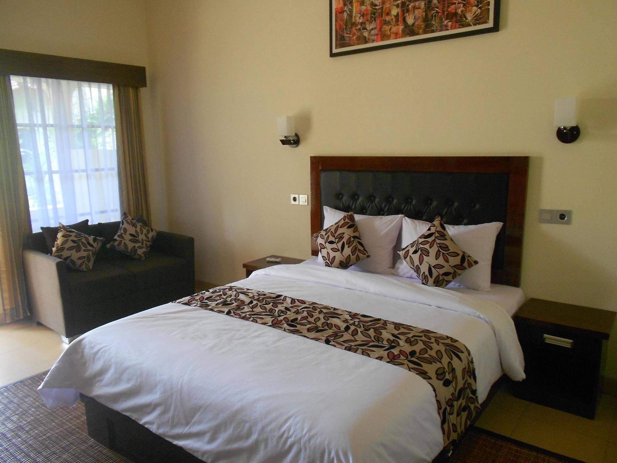 Segara Anak Bungalow & Restaurant Kuta  Екстер'єр фото
