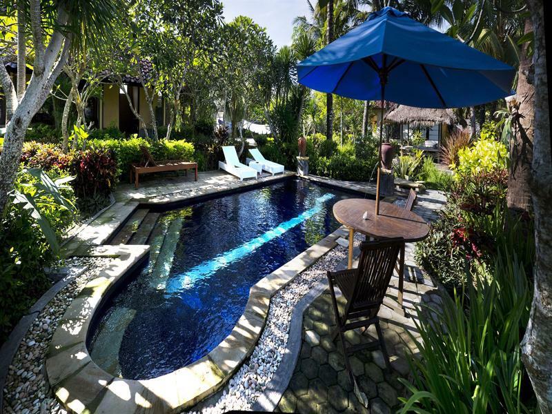 Segara Anak Bungalow & Restaurant Kuta  Екстер'єр фото