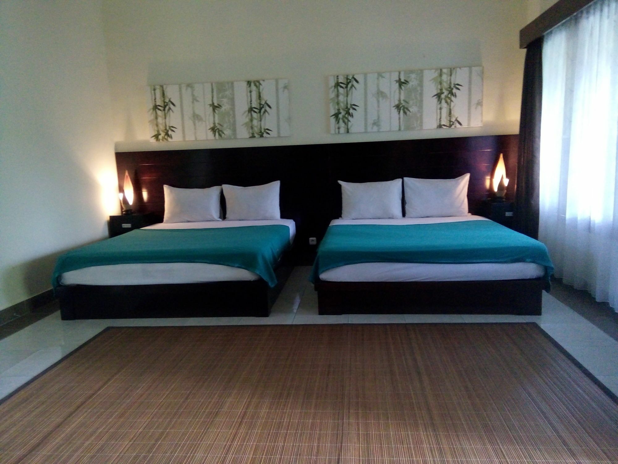 Segara Anak Bungalow & Restaurant Kuta  Екстер'єр фото